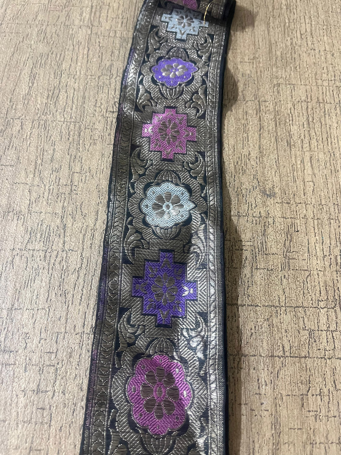 Exquisite Black Banarasi Handloom Vintage Pure Silk Border ( 2.5 Mtr ) - Luxurion World