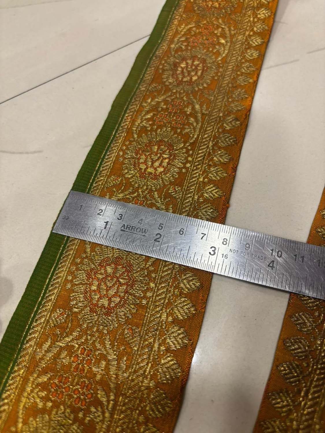 Yellow Pure Silk Vintage Banarasi Border Lace ( 1 Mtr ) - Luxurion World