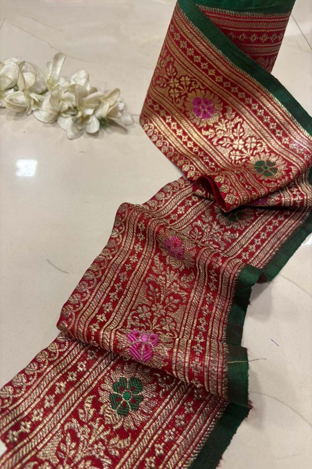 Red Pure Silk Vintage Banarasi Border Lace ( 1 Mtr ) - Luxurion World