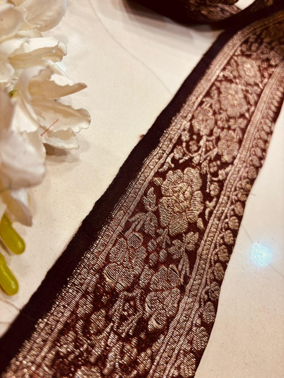 Maroon Pure Silk Vintage Banarasi Border Lace ( 1 Mtr ) - Luxurion World