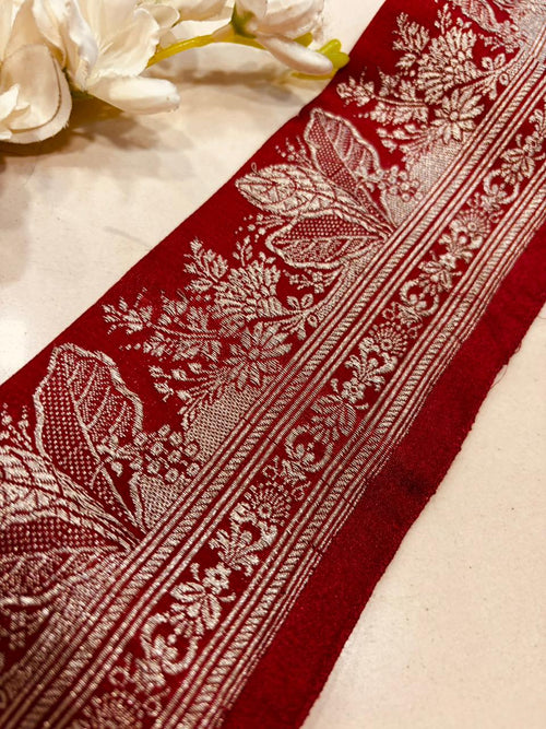 Red Pure Silk Vintage Banarasi Border 5 Mtr Lace With Pallu Border - Luxurion World