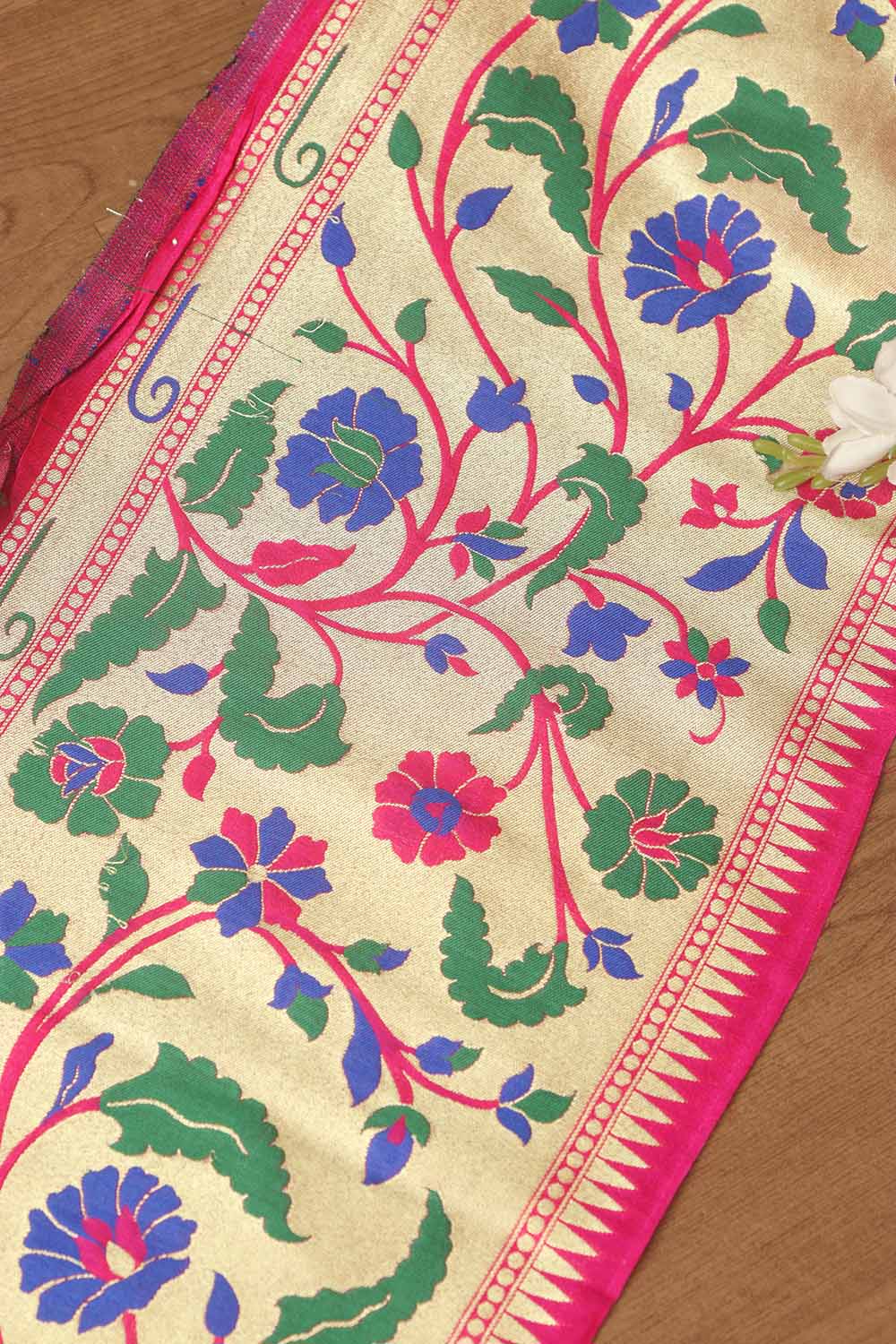 Pink Paithani Silk Flower Design Lace ( 1 Mtr ) - Luxurion World