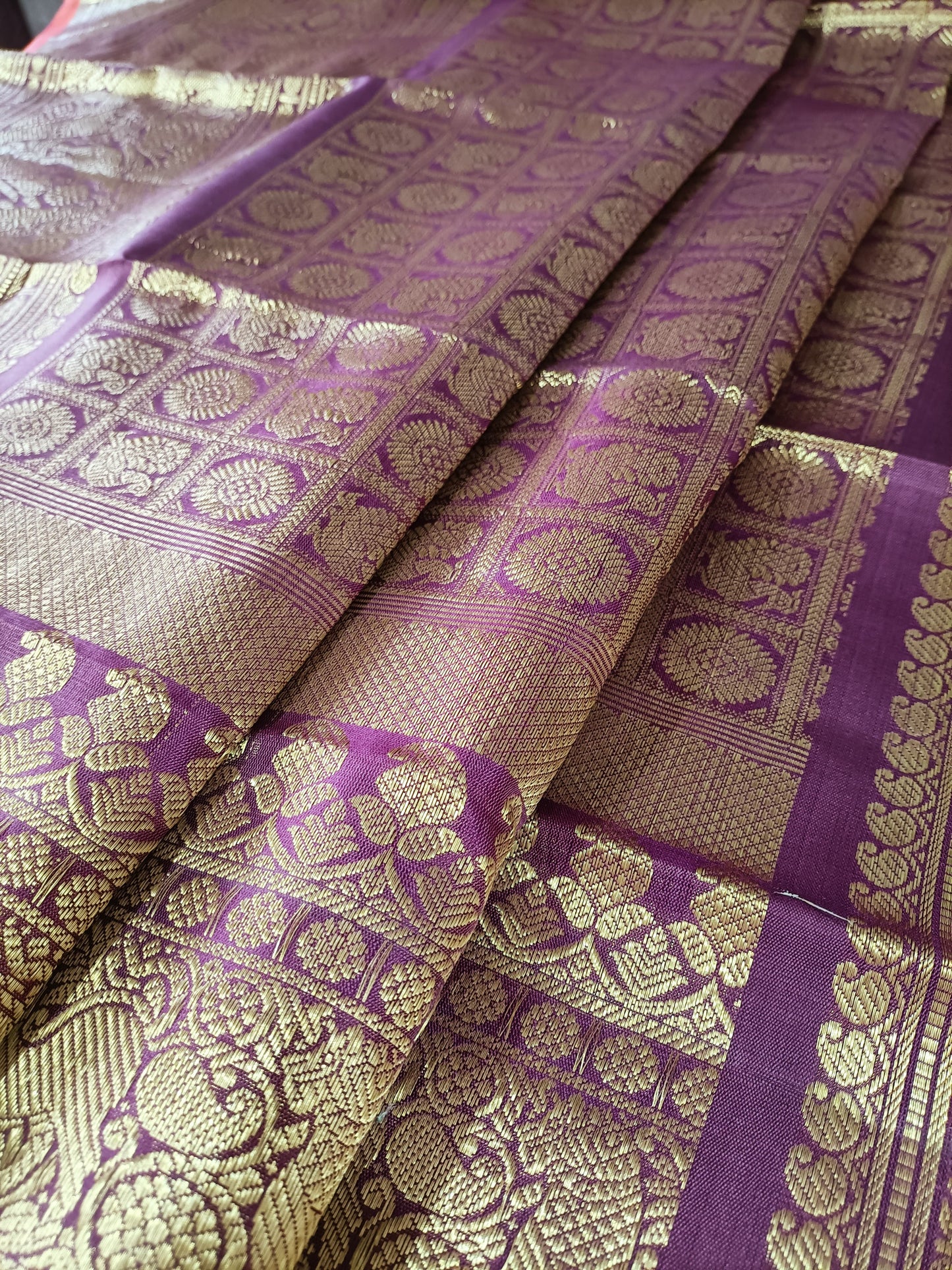 Exquisite Purple Handloom Kanjeevaram Pure Silk Peacock Design Dupatta - Luxurion World