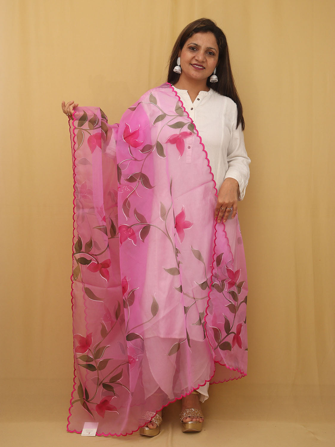 White Cotton Silk Suit With Purple Hand Painted Organza Silk Scalloped Border Dupatta - Luxurion World