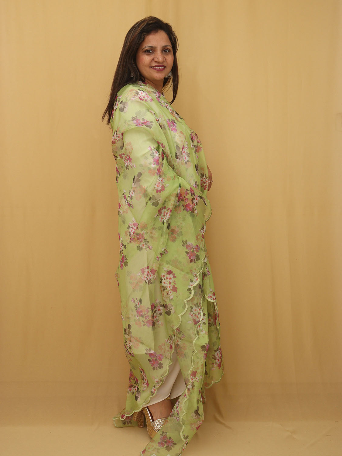 Green Digital Printed Organza Silk Dupatta With Scalloped Border - Luxurion World