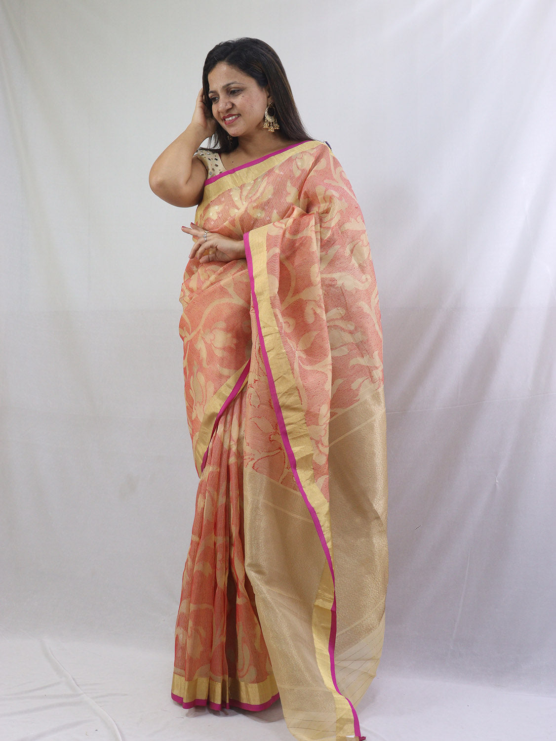 Exquisite Orange Handloom Banarasi Kora Silk Saree - Perfect for Any Occasion! - Luxurion World