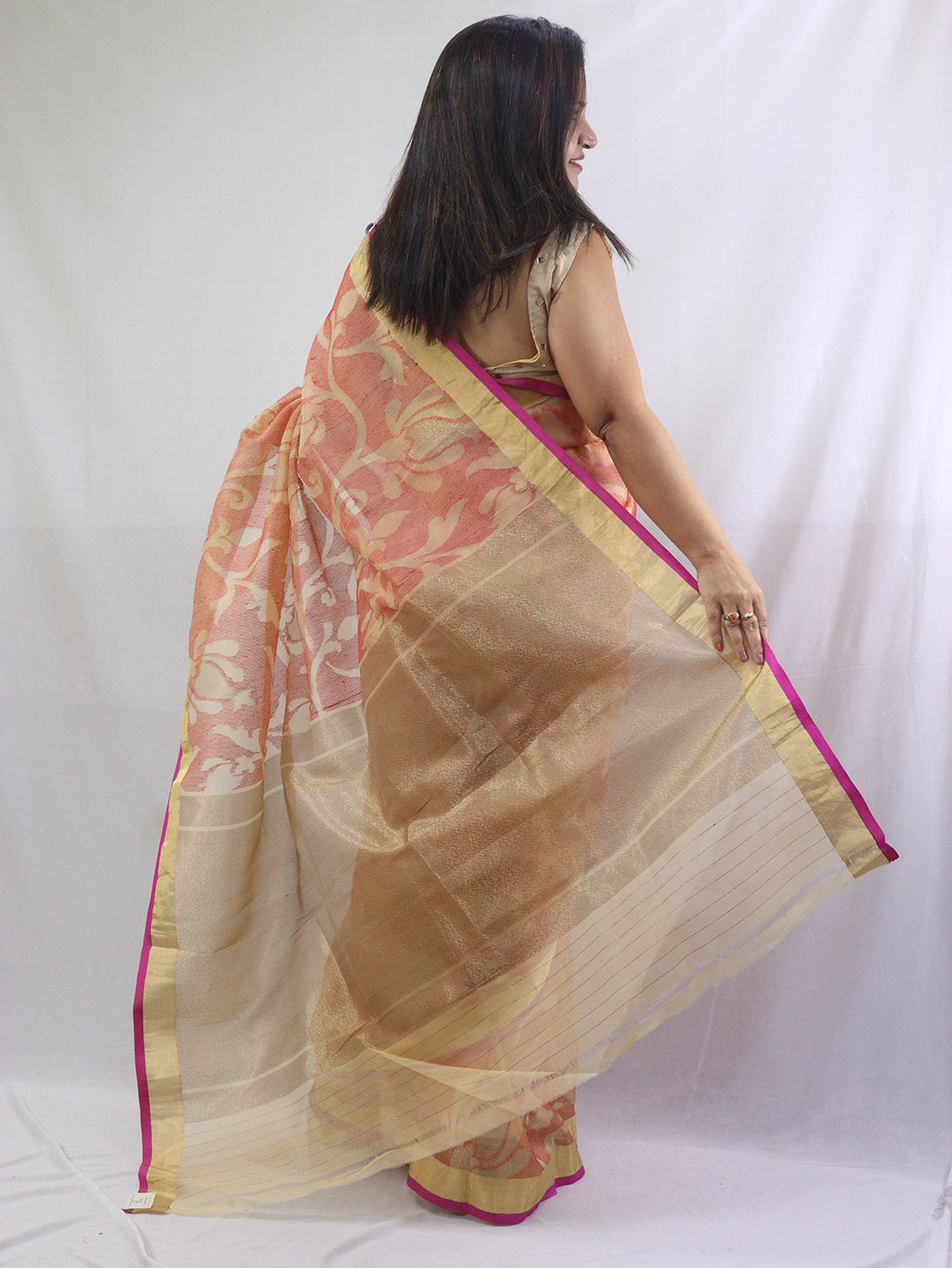 Exquisite Orange Handloom Banarasi Kora Silk Saree - Perfect for Any Occasion! - Luxurion World