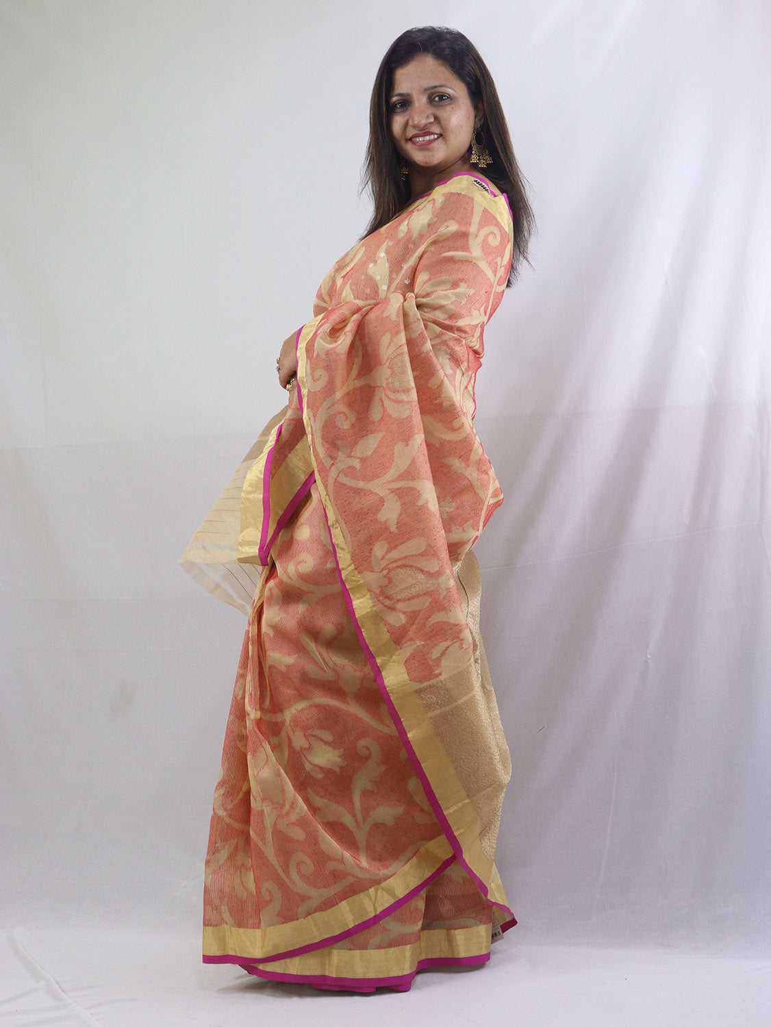 Exquisite Orange Handloom Banarasi Kora Silk Saree - Perfect for Any Occasion! - Luxurion World
