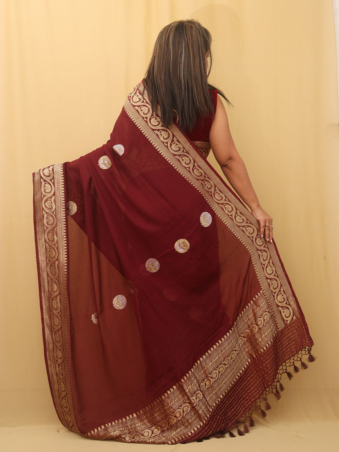 Stunning Maroon Handloom Banarasi Georgette Saree with Sona Roopa - Luxurion World