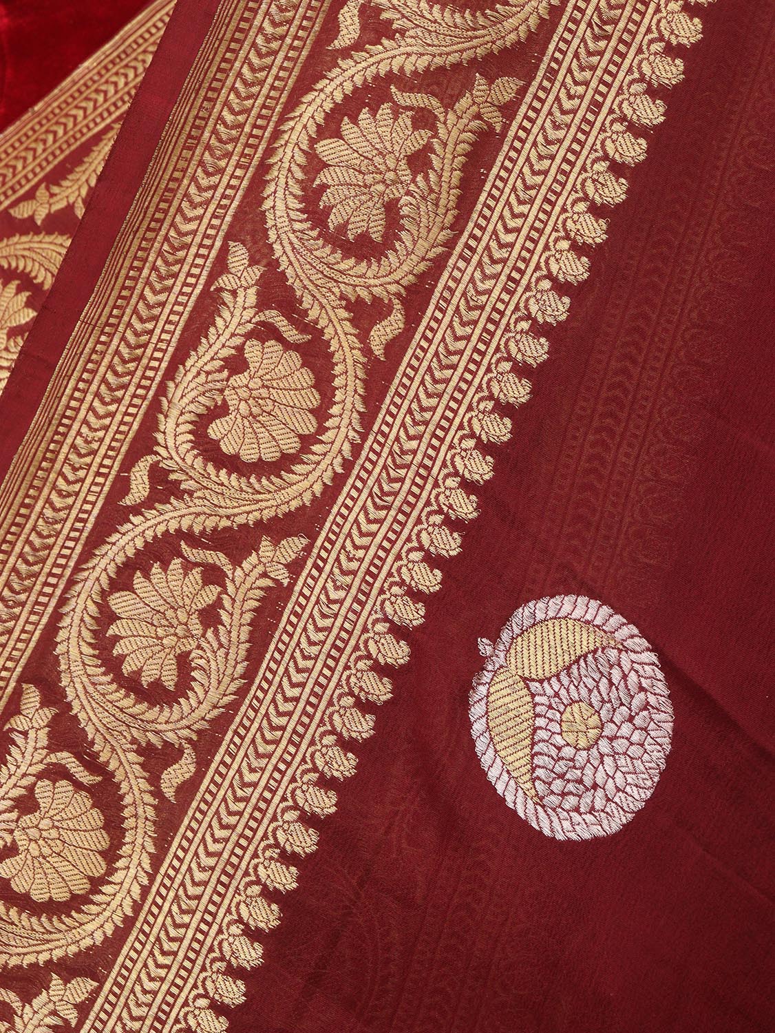 Stunning Maroon Handloom Banarasi Georgette Saree with Sona Roopa - Luxurion World
