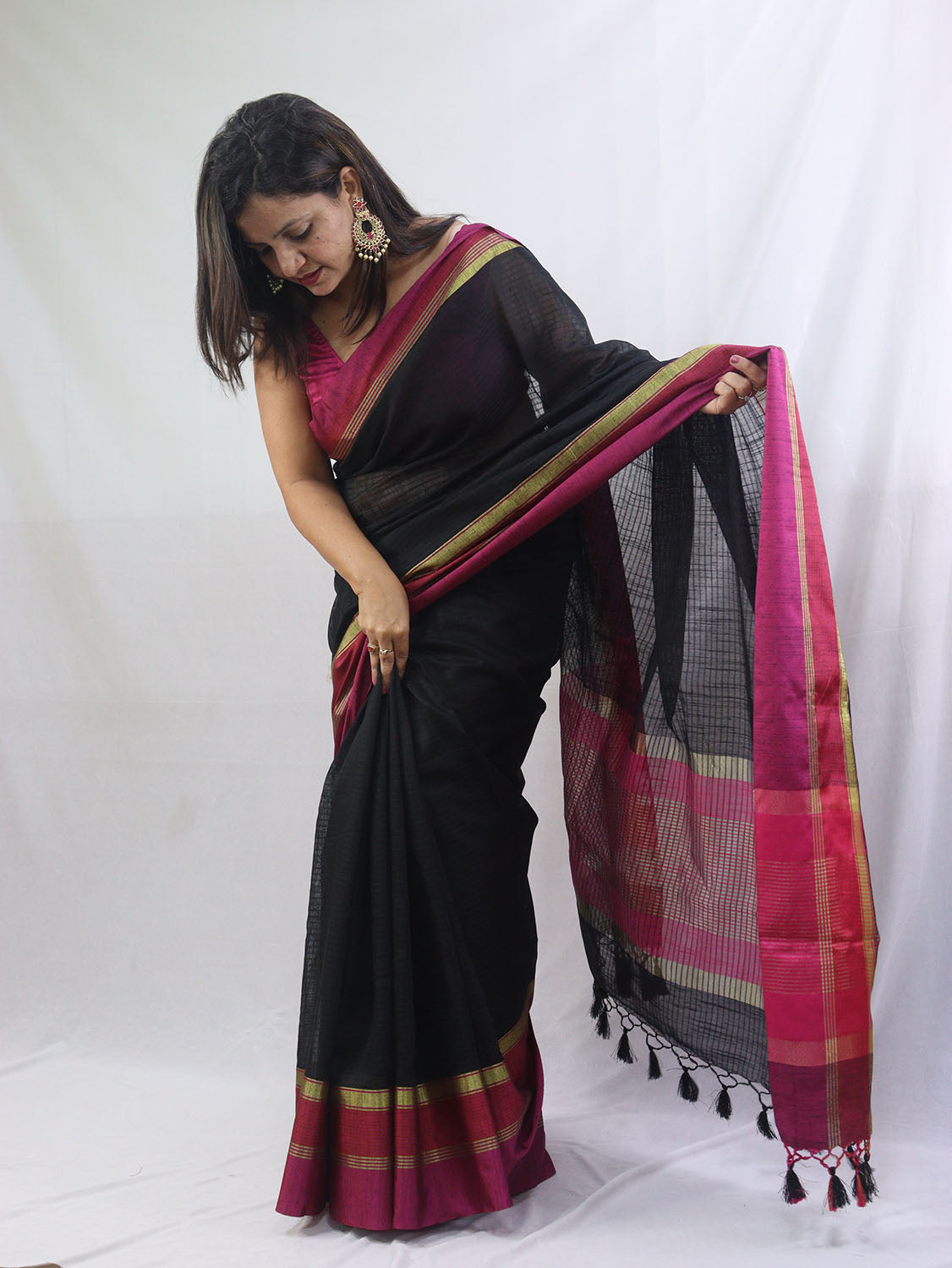 Black Handloom Banarasi Cotton Silk Saree - Elegant and Timeless