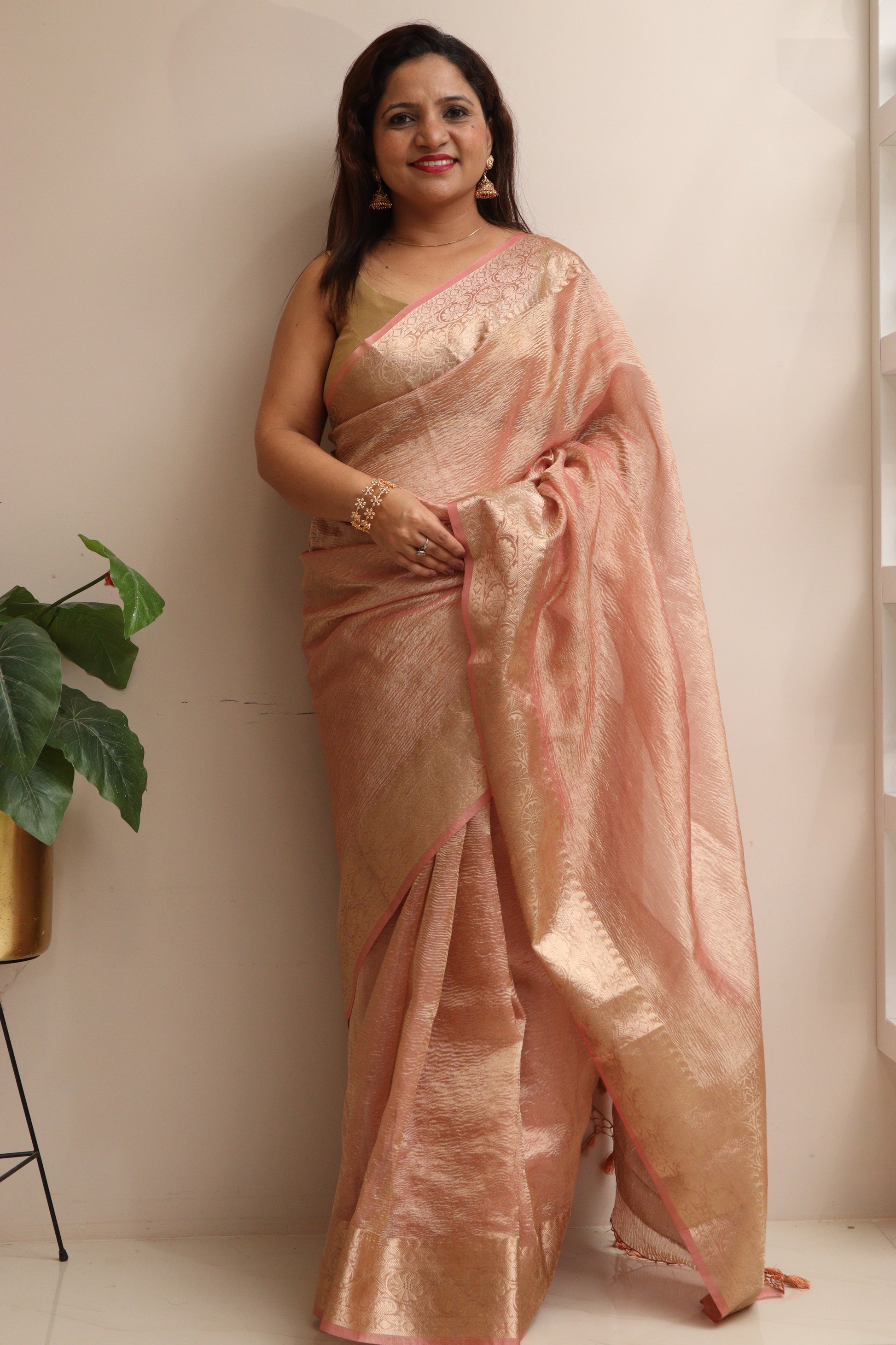 Elegant Pink Banarasi Crush Tissue Silk Saree - Luxurion World
