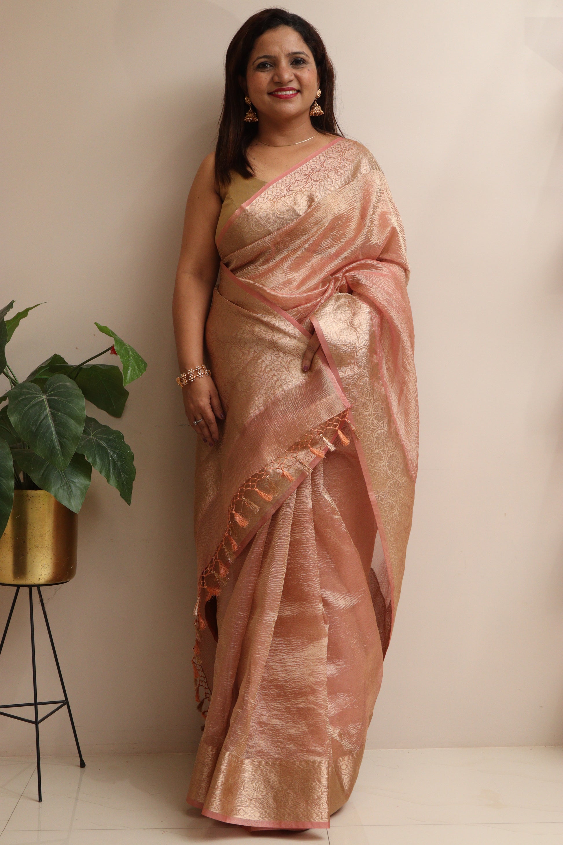 Elegant Pink Banarasi Crush Tissue Silk Saree - Luxurion World