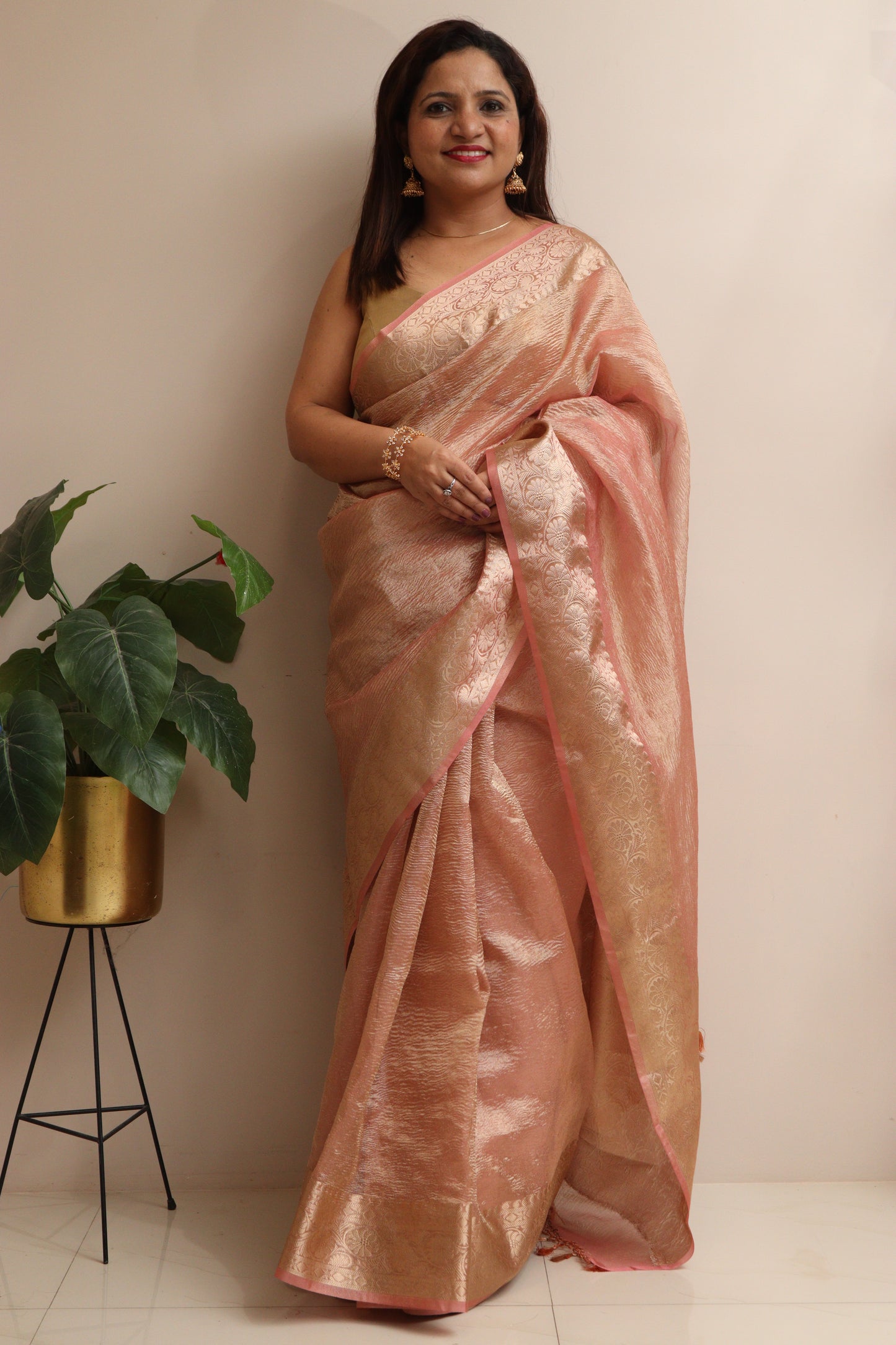 Elegant Pink Banarasi Crush Tissue Silk Saree - Luxurion World