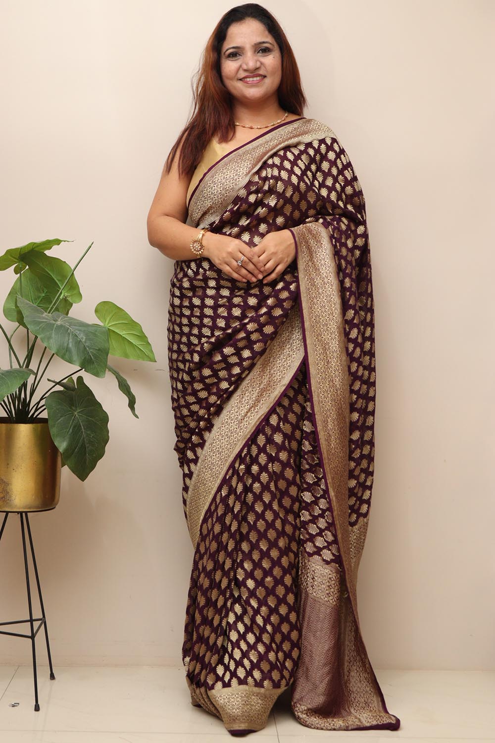 Elegant Purple Handloom Banarasi Georgette Booti Design Saree - Luxurion World