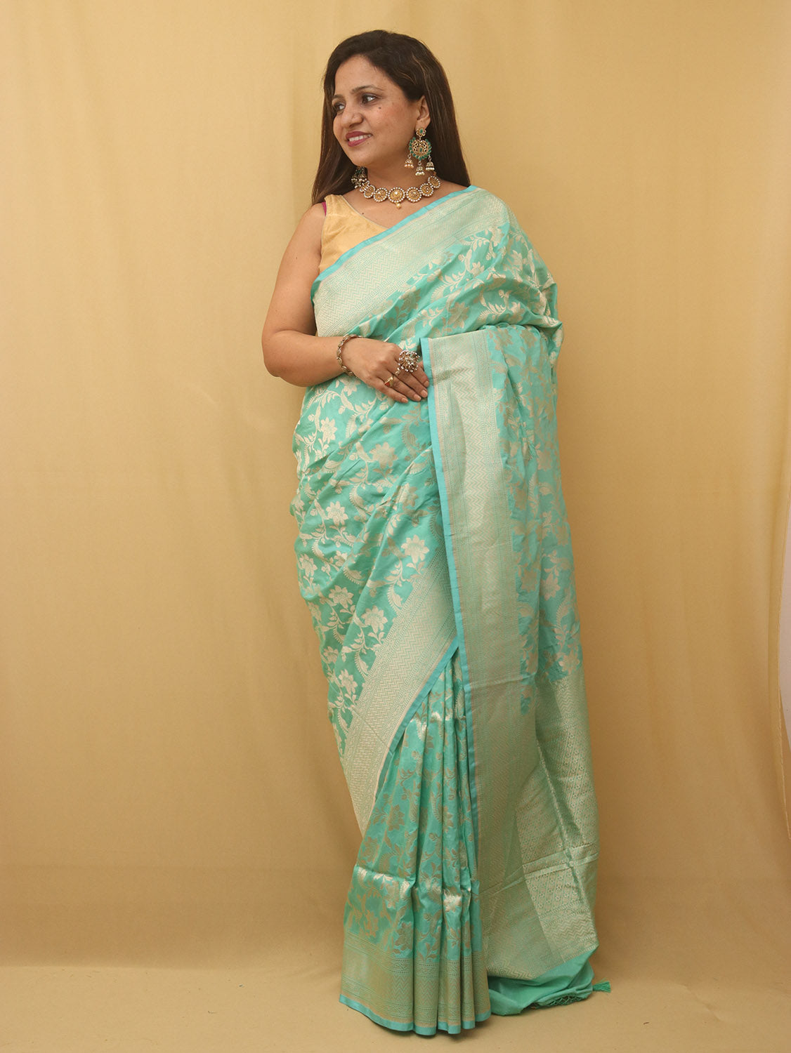 Green Banarasi Handloom Pure Katan Silk Saree - Luxurion World