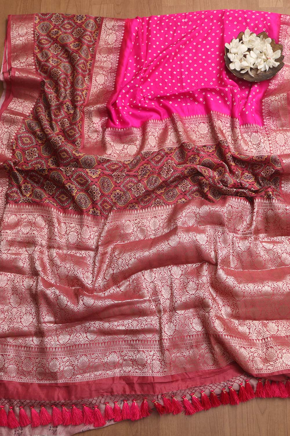 Exquisite Pink Banarasi Bandhani Pure Chiniya Silk Ajrakh Design Saree - Luxurion World