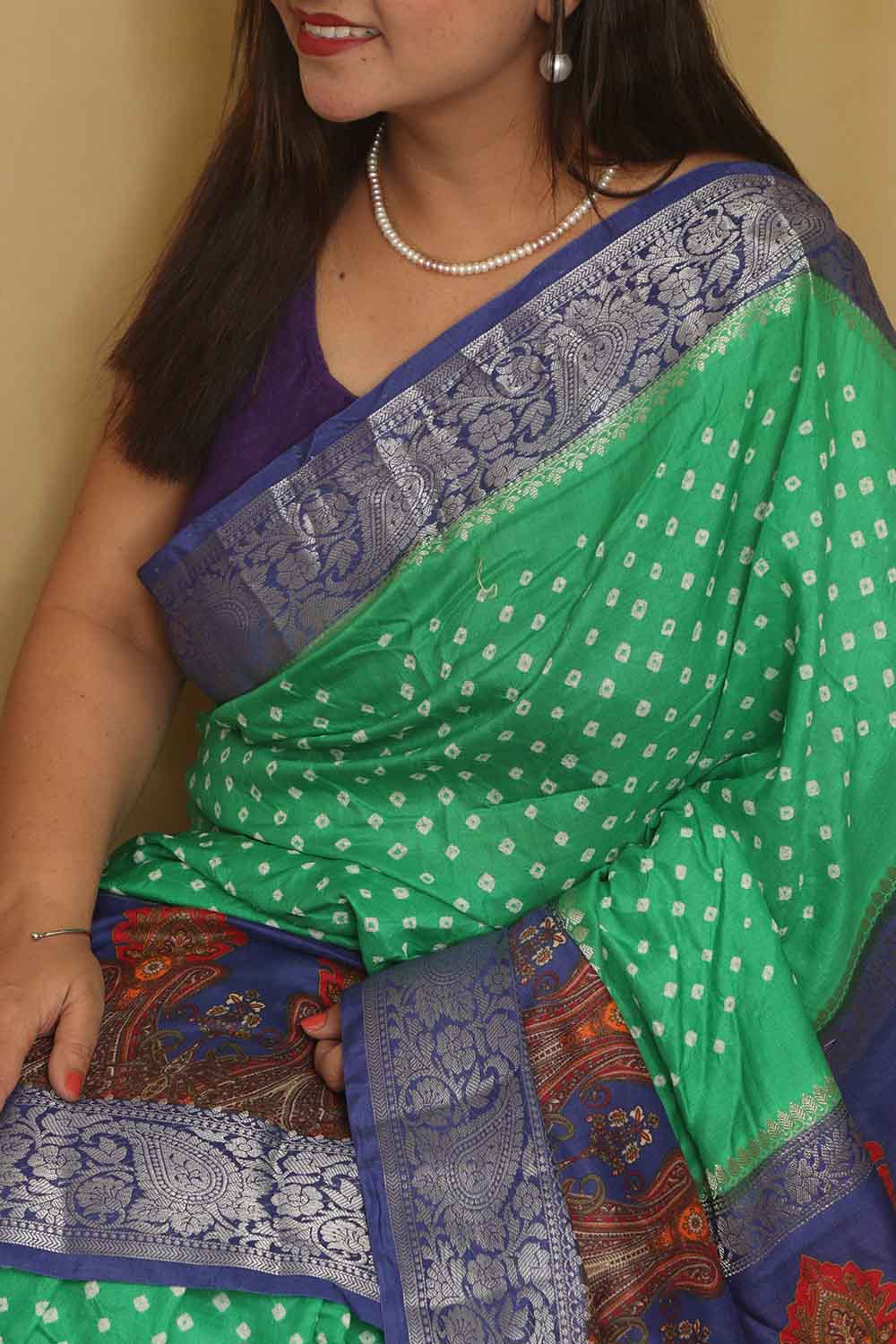 Green Banarasi Bandhani Pure Chiniya Silk Saree - Luxurion World