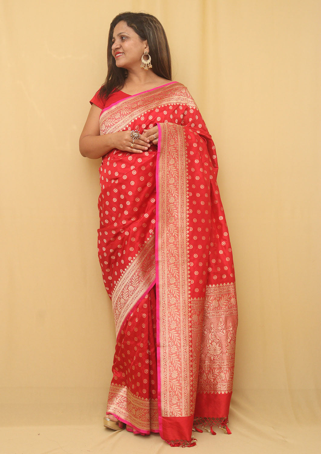 Red Handloom Banarasi Pure Katan Silk Booti Design Saree - Luxurion World