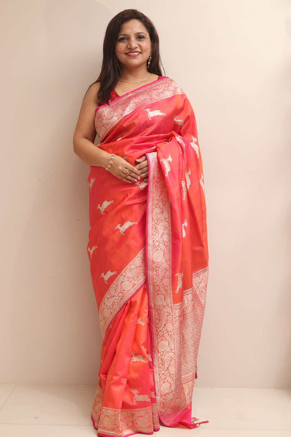 Pink Handloom Banarasi Pure Katan Silk Animal Design Saree - Luxurion World