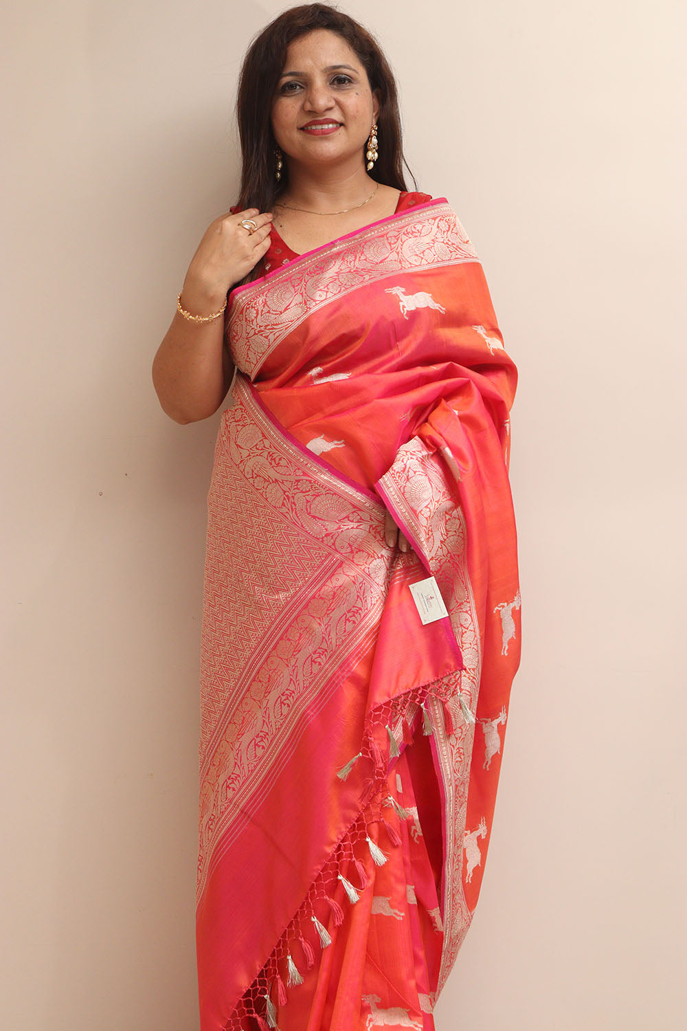 Pink Handloom Banarasi Pure Katan Silk Animal Design Saree - Luxurion World