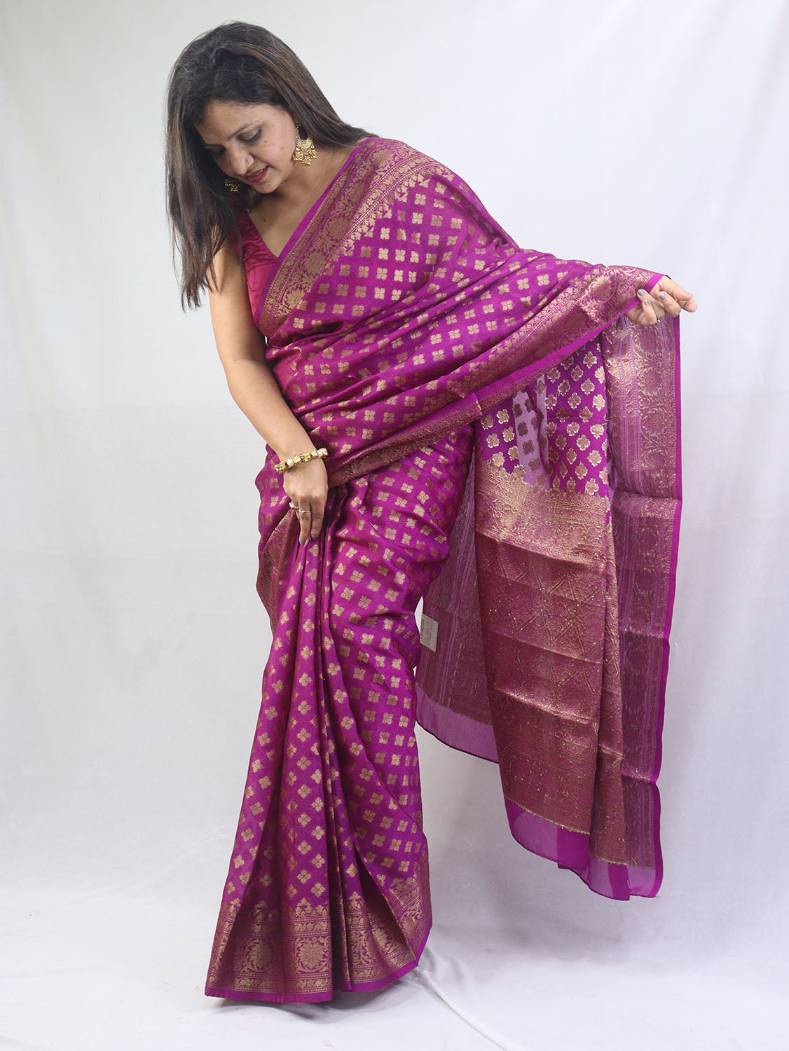 Regal Charm: Purple Banarasi Silk Saree for Elegant Occasions - Luxurion World