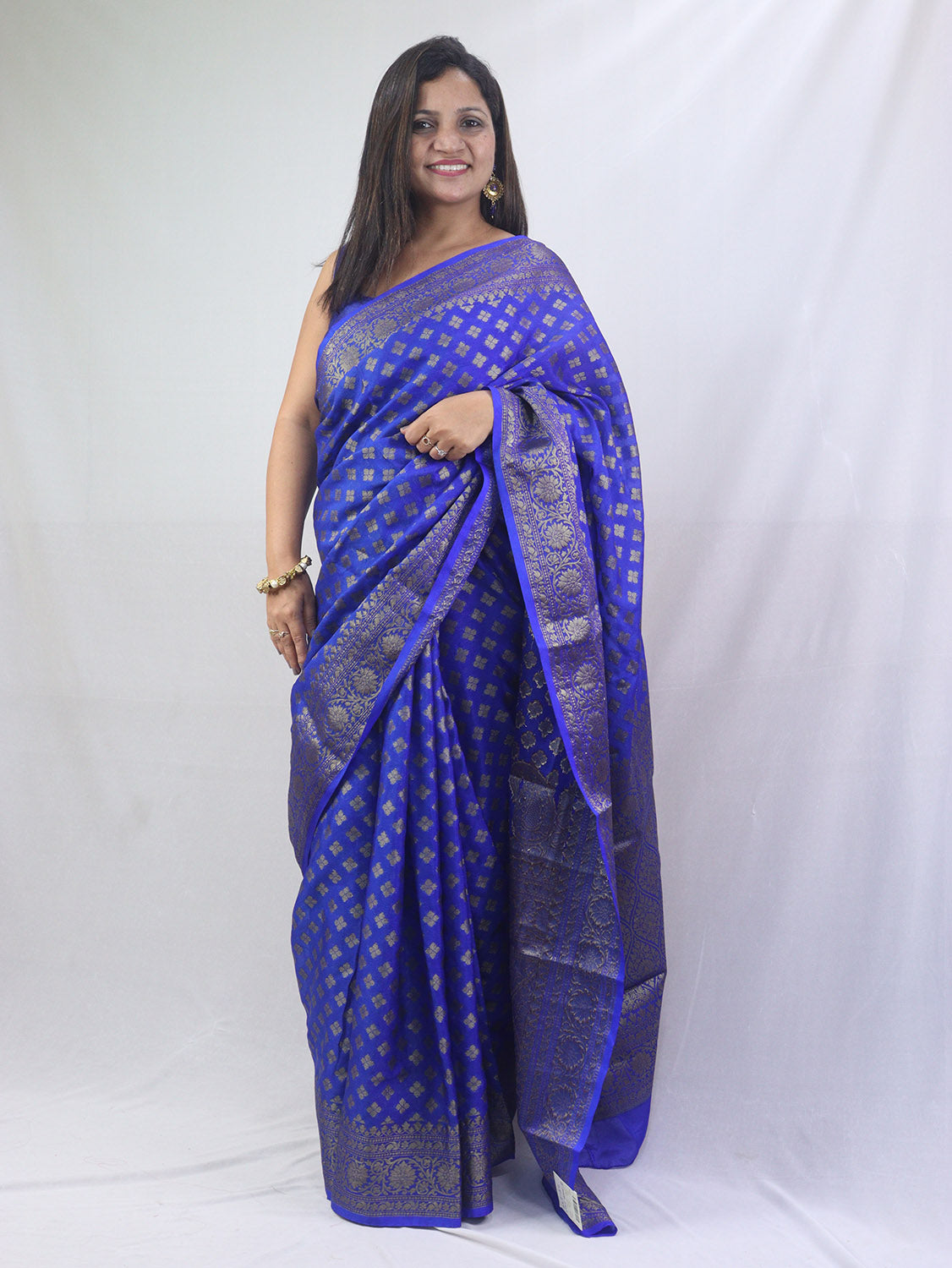 Exquisite Blue Banarasi Silk Saree - Perfect for Any Occasion - Luxurion World