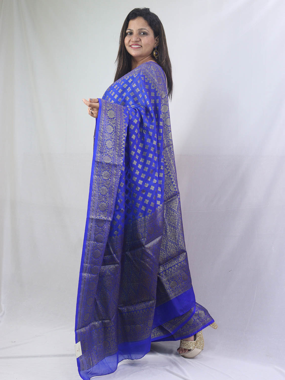 Exquisite Blue Banarasi Silk Saree - Perfect for Any Occasion - Luxurion World