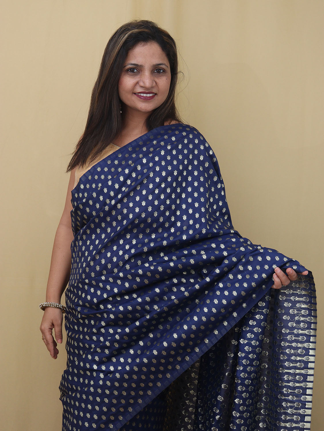 Blue Banarasi Silk Zari Booti Design Saree - Luxurion World