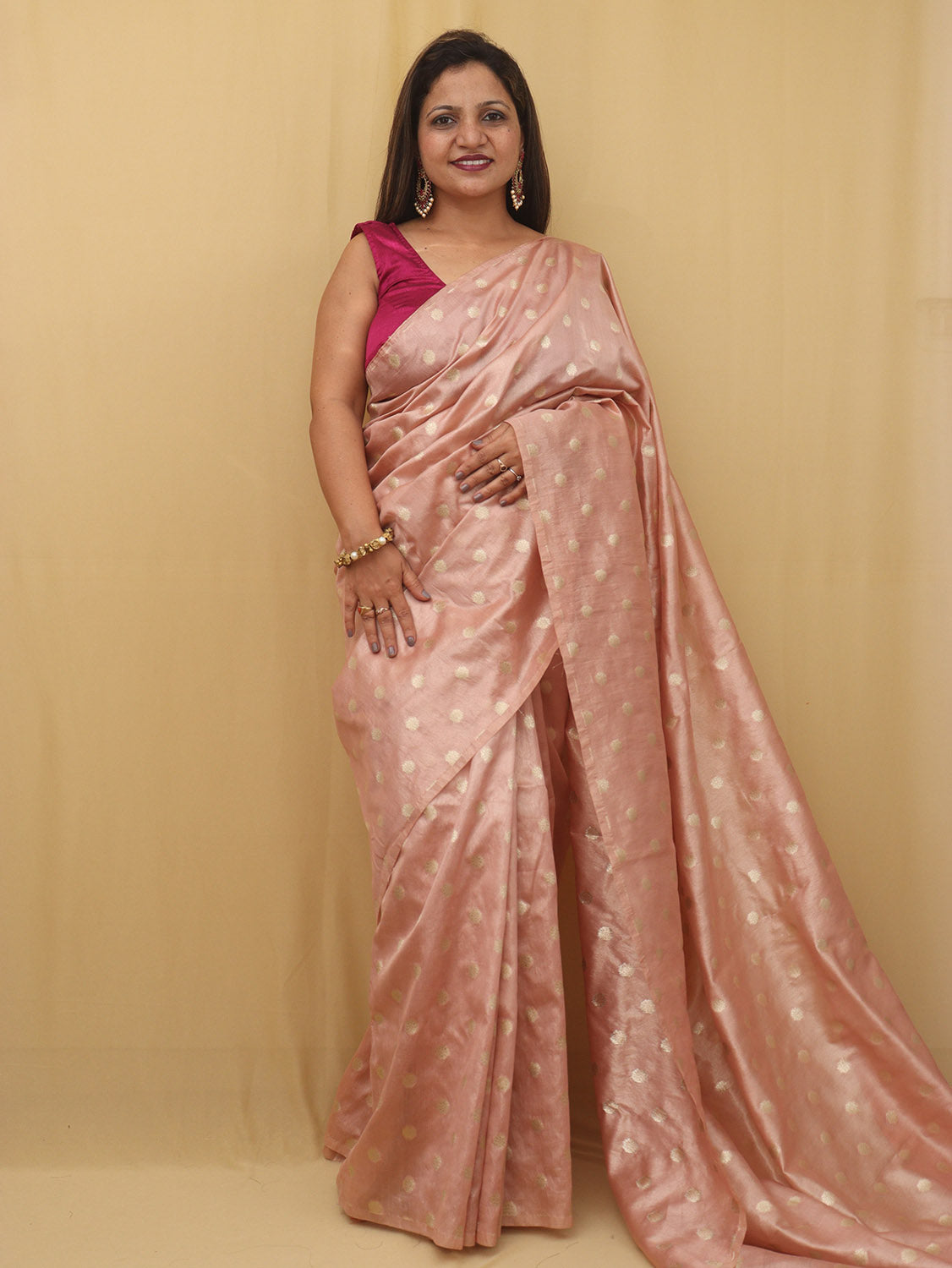 Stunning Pink Banarasi Tissue Silk Saree - Exquisite Design - Luxurion World