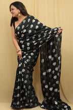 Exquisite Black Banarasi Silk Sona Roopa Saree: Timeless Elegance - Luxurion World