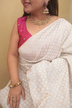 Dazzling Banarasi Silk Saree: Exquisite Elegance for All Events - Luxurion World