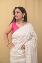 Dazzling Banarasi Silk Saree: Exquisite Elegance for All Events - Luxurion World