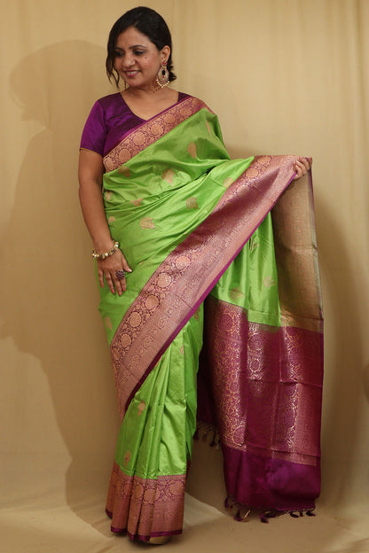Exquisite Green Banarasi Handloom Pure Katan Silk Saree - Luxurion World
