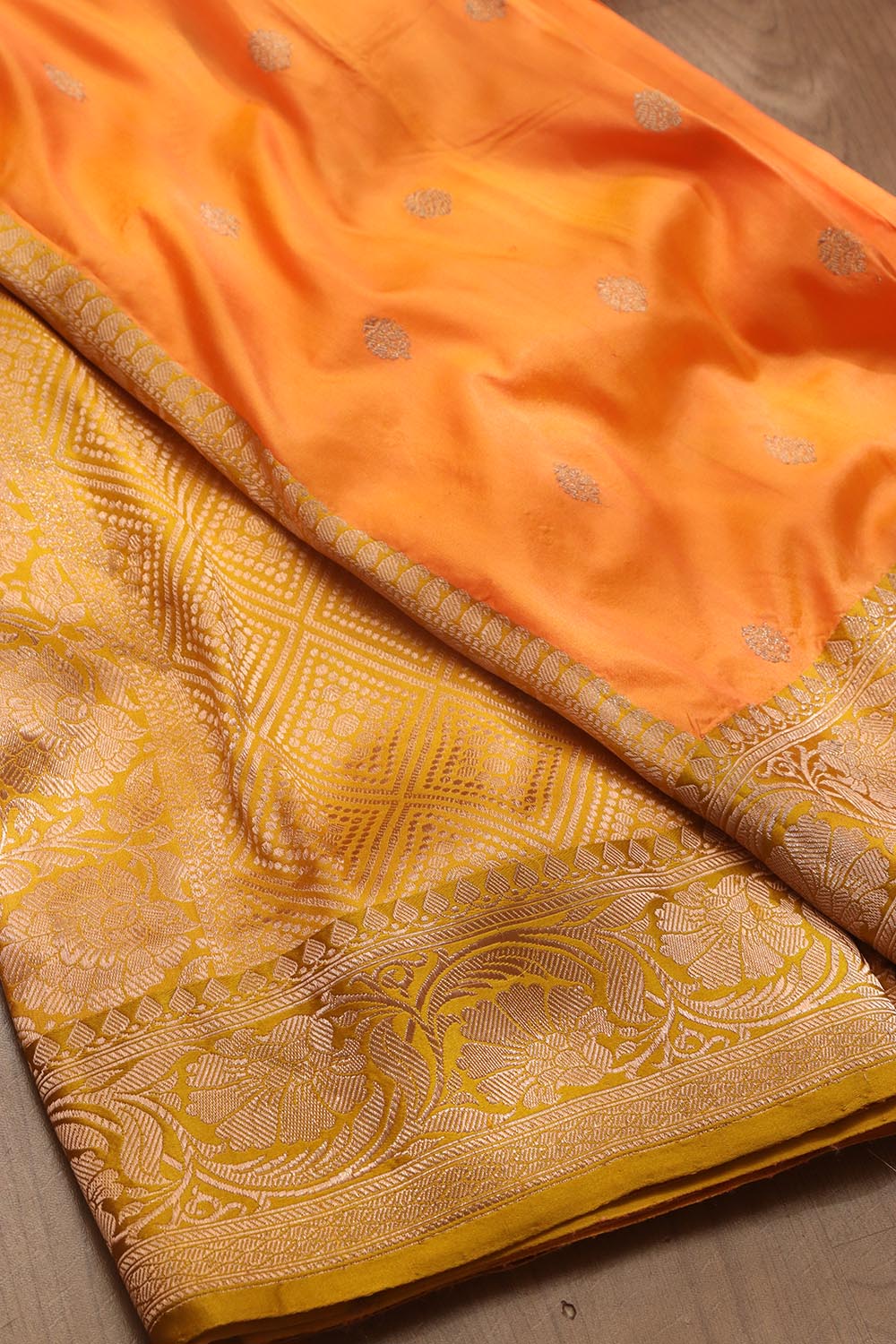 Elegant Orange Banarasi Silk Saree - Handloom Pure Katan - Luxurion World