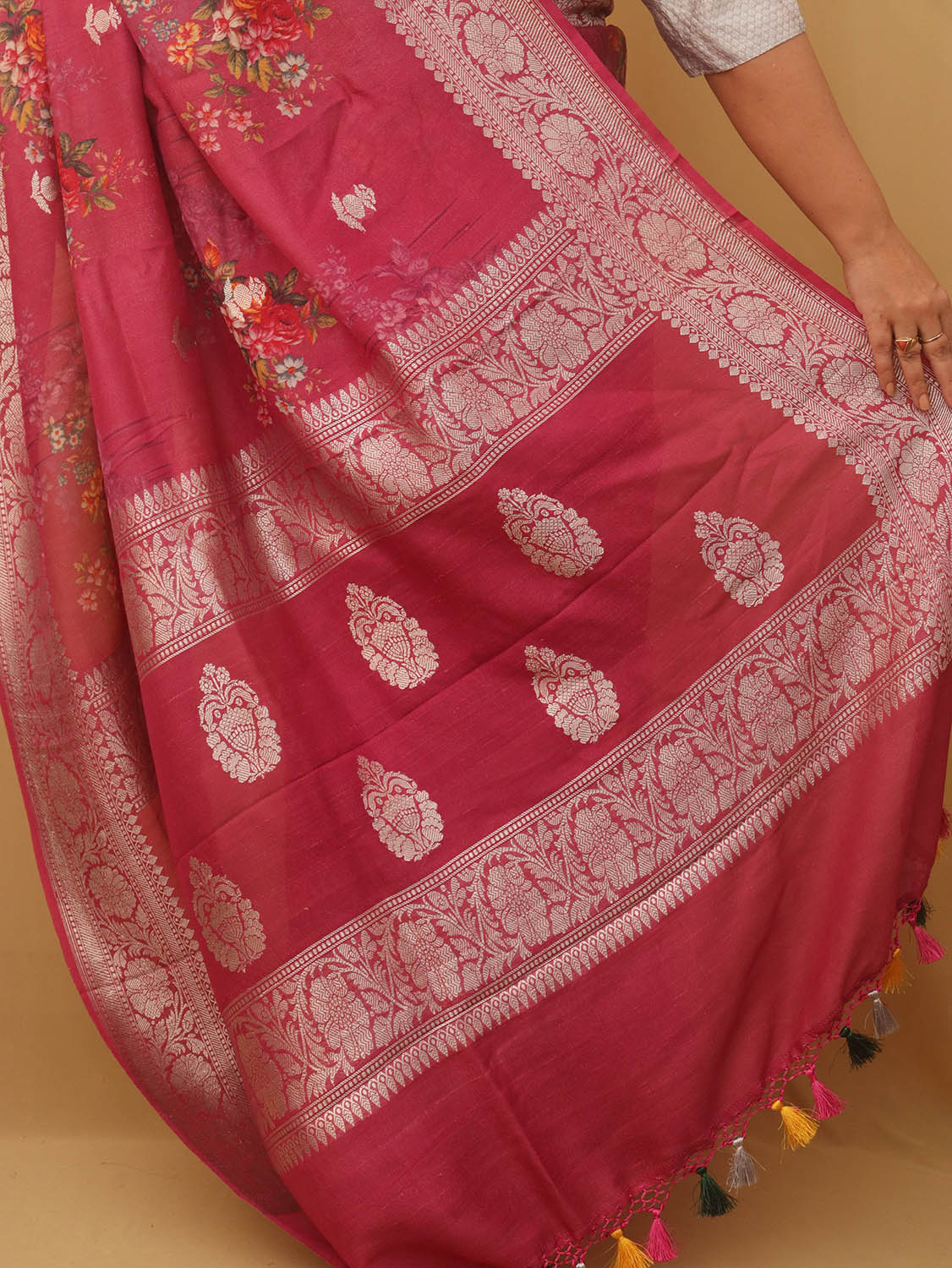 Pink Handloom Banarasi Tussar Georgette Silk Saree - Luxurion World