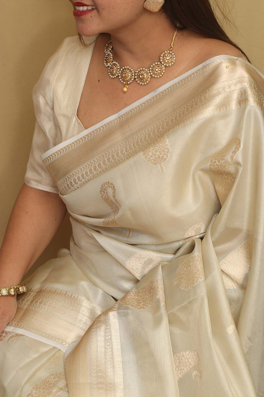 Stunning Dyeable Banarasi Tissue Silk Saree - Luxurion World