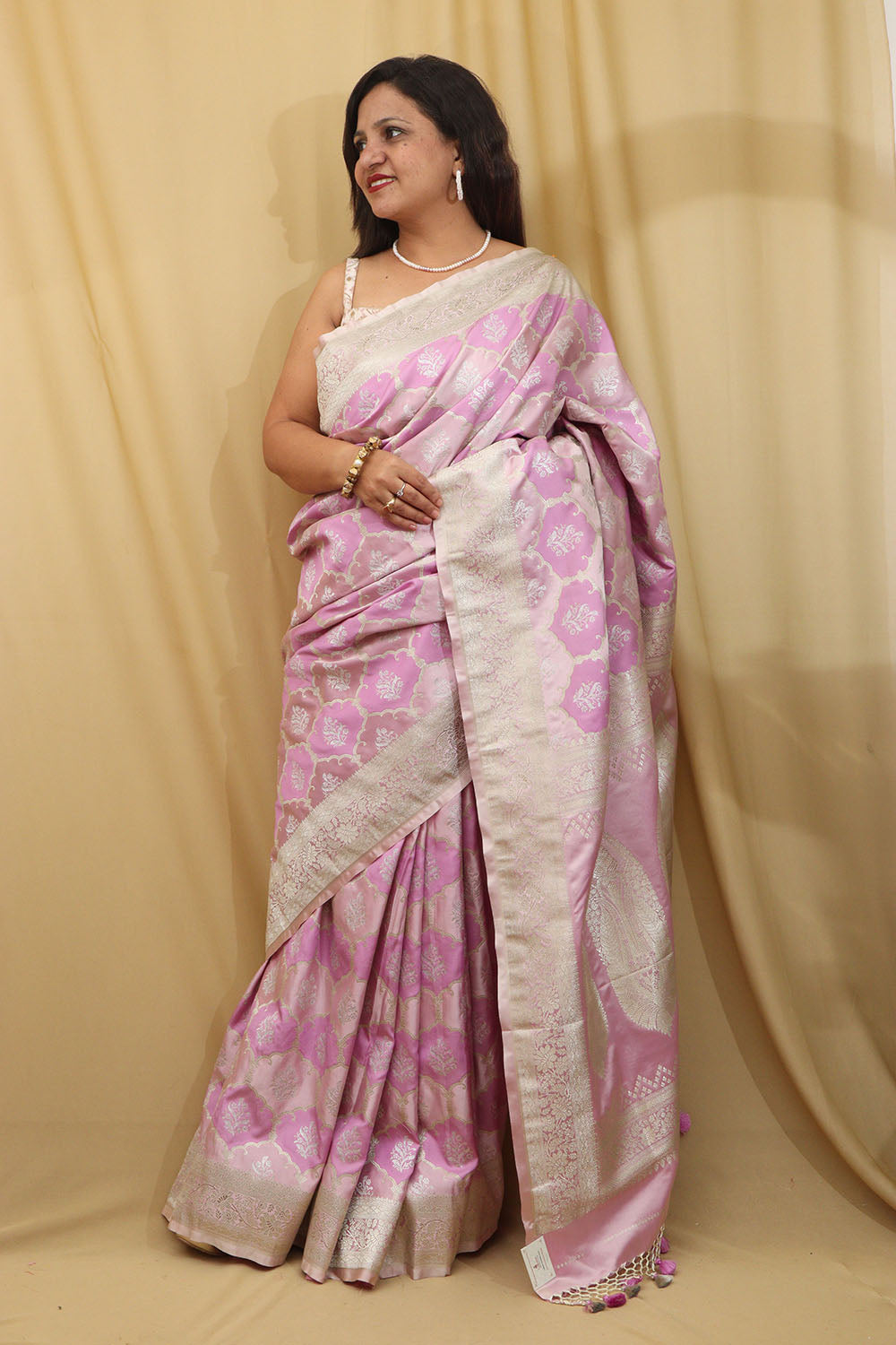 Elegant Purple Banarasi Silk Saree - Perfect for Any Occasion - Luxurion World