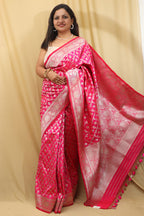 Stunning Pink Banarasi Silk Saree - Elegant and Timeless - Luxurion World