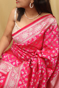 Stunning Pink Banarasi Silk Saree - Elegant and Timeless - Luxurion World