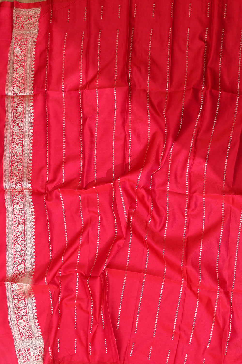 Vibrant Red & Pink Banarasi Silk Saree - Luxurion World