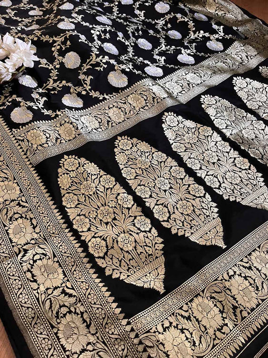 Elegant Black Banarasi Silk Saree: Timeless Beauty