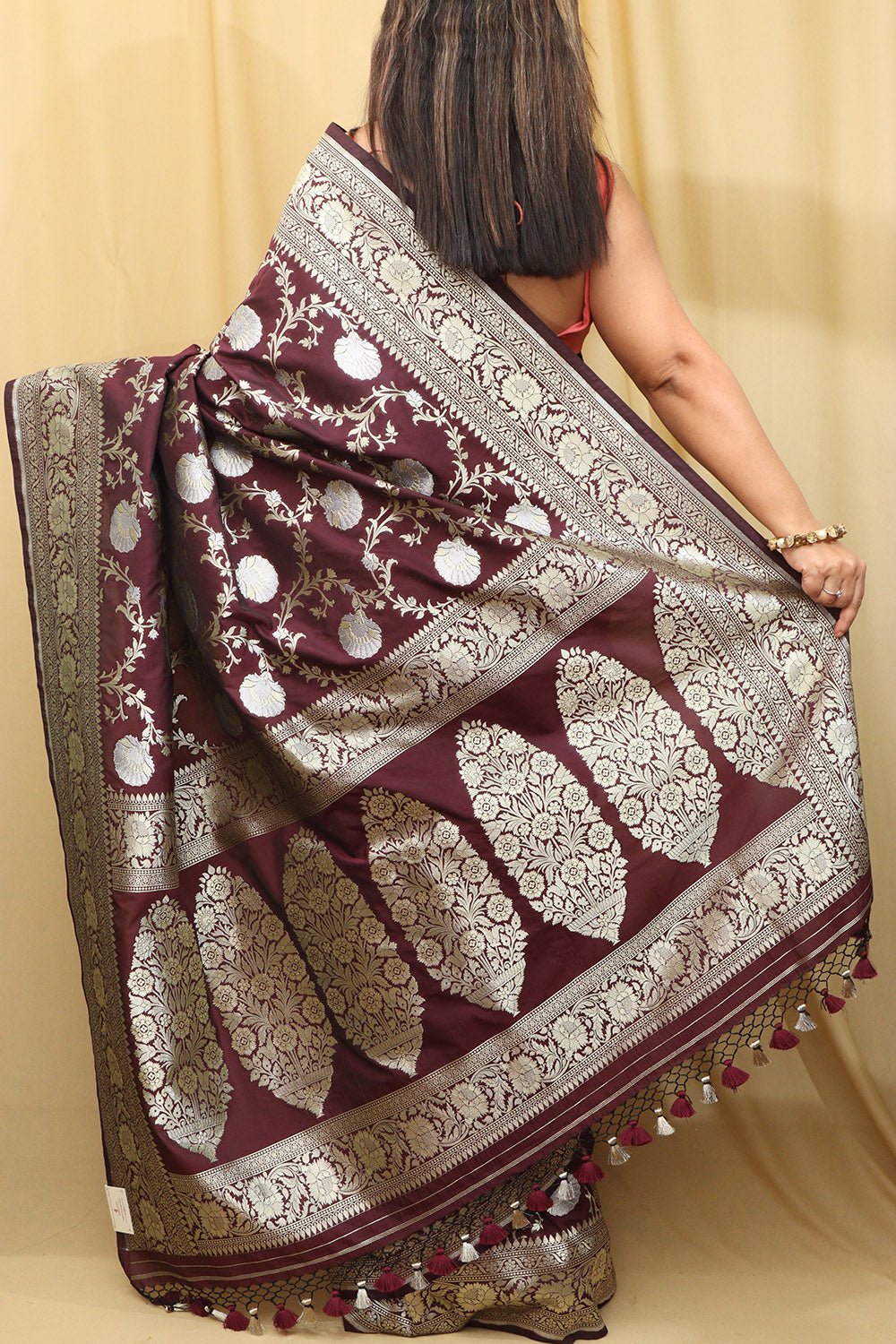 Elegant Brown Banarasi Silk Saree: Perfect for Special Occasions - Luxurion World