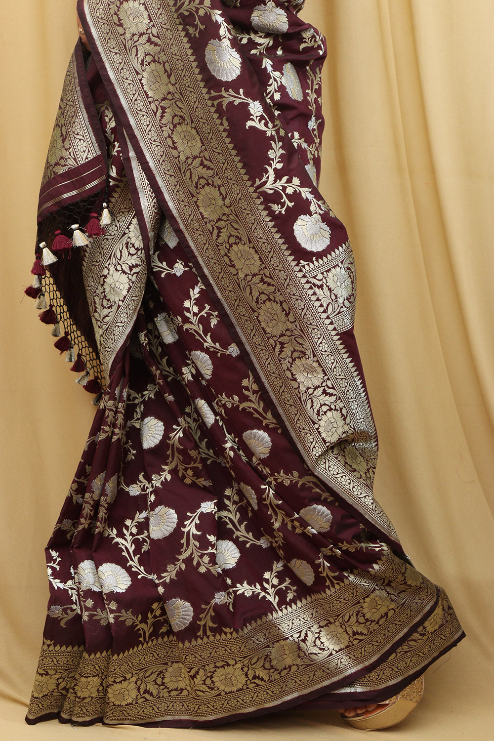 Elegant Brown Banarasi Silk Saree: Perfect for Special Occasions - Luxurion World