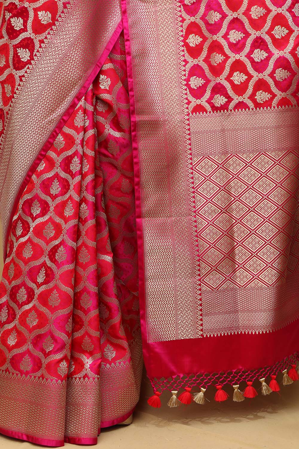 Vibrant Red & Pink Banarasi Silk Saree - Luxurion World