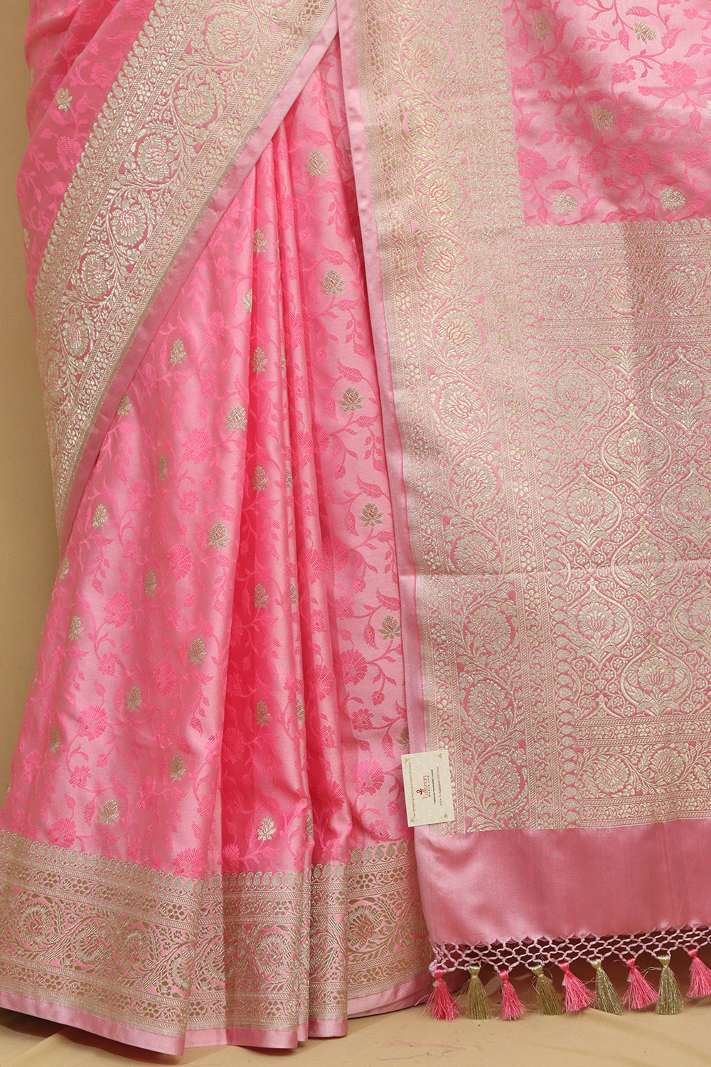 Pretty in Pink: Banarasi Silk Saree - Luxurion World