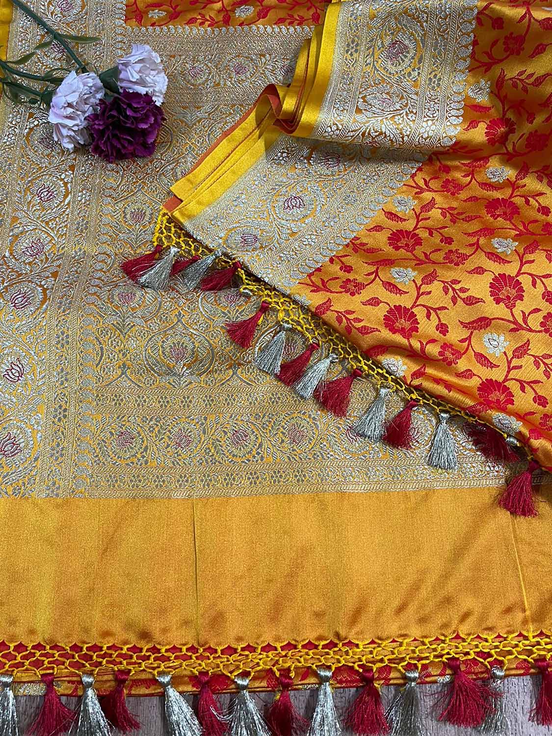 Golden Glow: Banarasi Silk Saree - Luxurion World