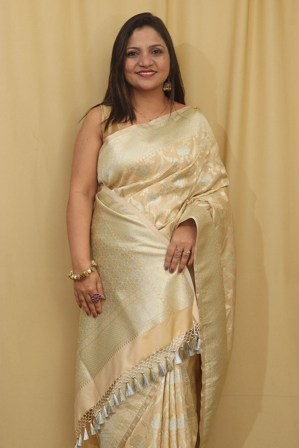 Soft and Elegant Pastel Banarasi Silk Sona Roopa Saree - Luxurion World