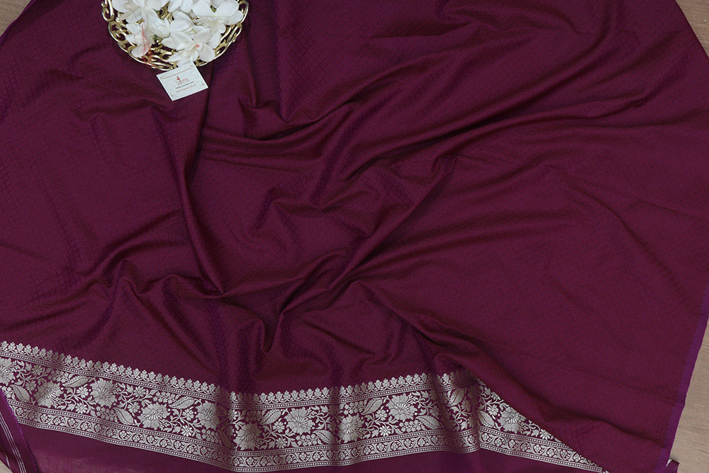 Elegant Purple Banarasi Silk Meenakari Saree - Luxurion World