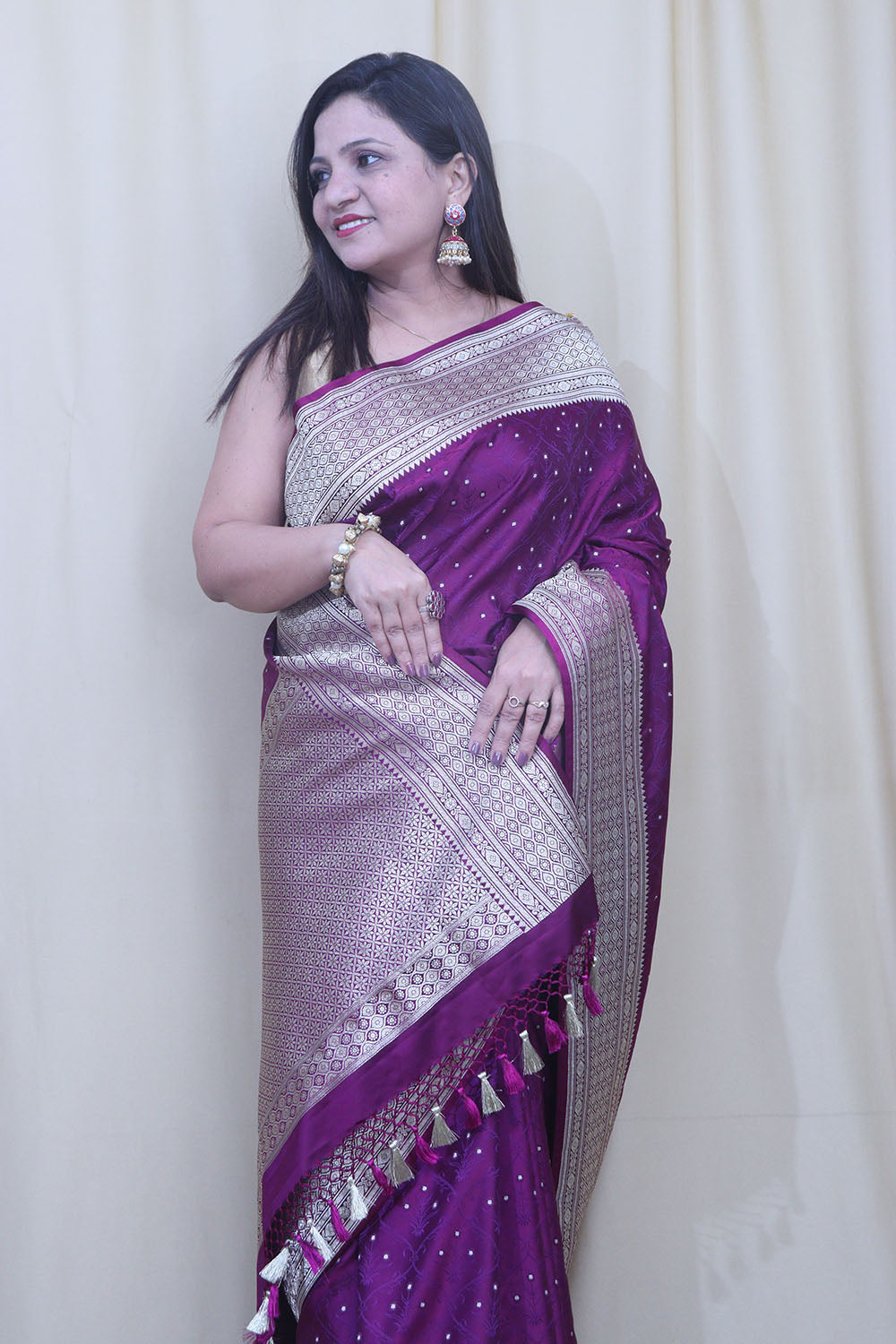 Exquisite Purple Banarasi Silk Saree - Luxurion World